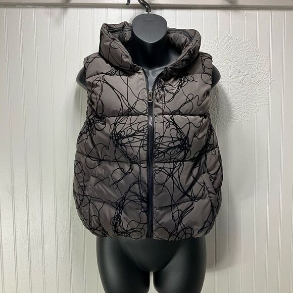CALVIN KLEIN Puffer Vest - Picture 1 of 7